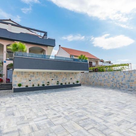 Apartments Rada Biograd Na Moru Exterior foto